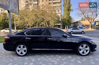 Седан Lexus LS 2007 в 
