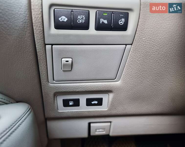 Седан Lexus LS 2007 в Хмельницком