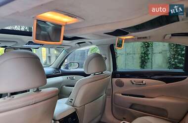 Седан Lexus LS 2007 в 