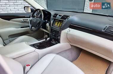 Седан Lexus LS 2007 в 