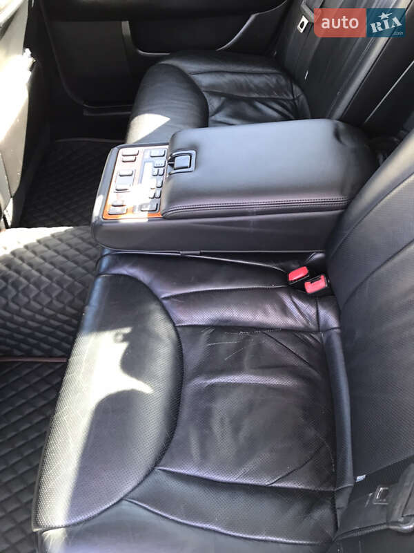 Седан Lexus LS 2002 в Николаеве