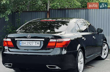 Седан Lexus LS 2007 в 