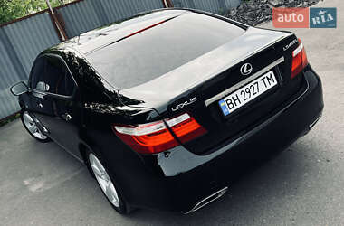 Седан Lexus LS 2007 в 