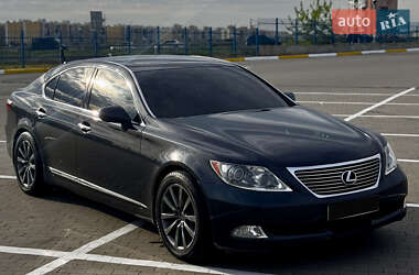 Lexus LS 2008
