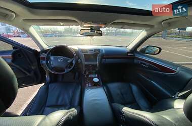 Седан Lexus LS 2007 в 