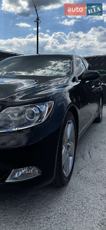 Седан Lexus LS 2007 в Києві