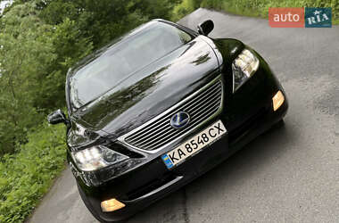 Lexus LS 2008