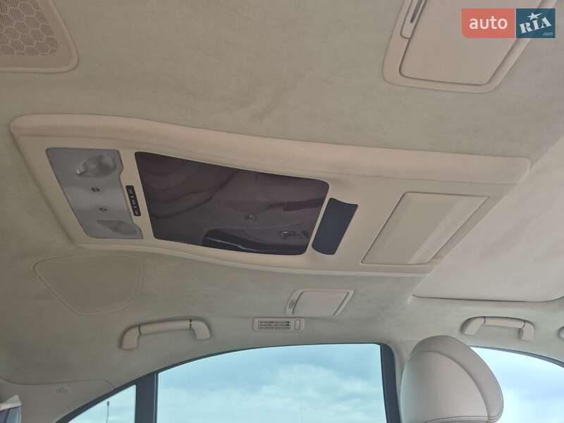 Седан Lexus LS 2013 в Киеве