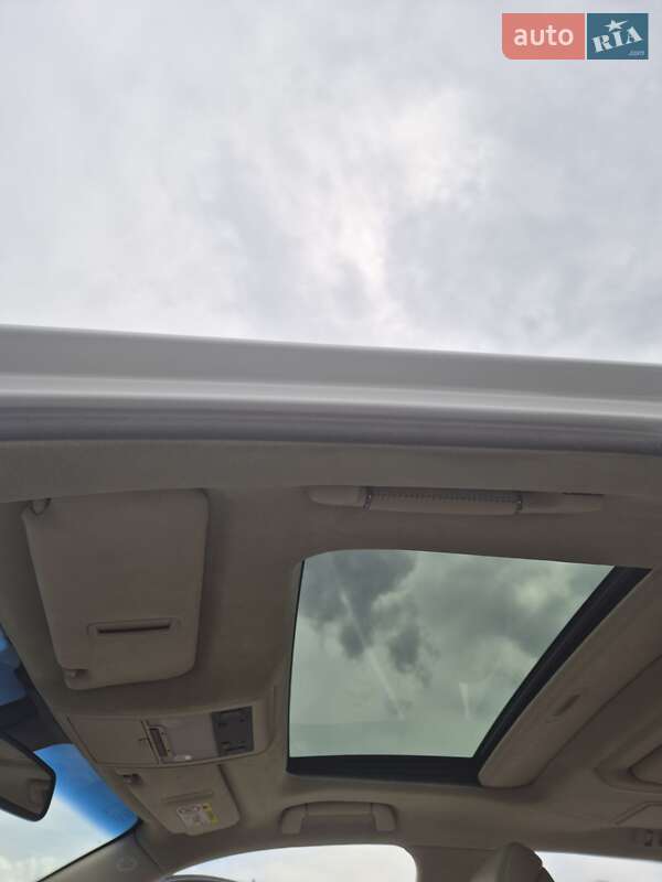 Седан Lexus LS 2013 в Киеве