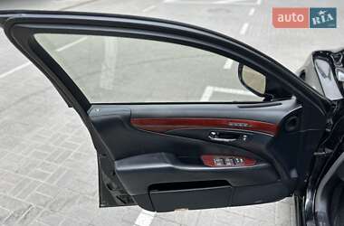 Седан Lexus LS 2007 в 