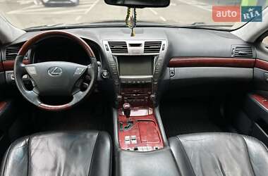 Седан Lexus LS 2007 в 