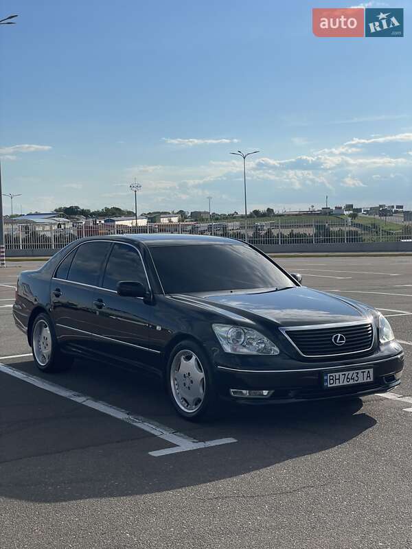 Lexus LS 2003