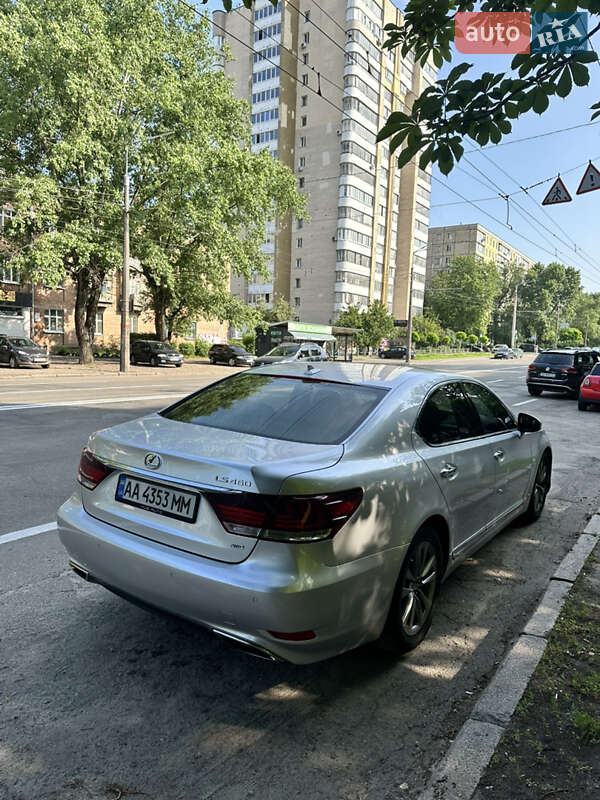 Седан Lexus LS 2013 в Киеве