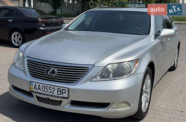 Седан Lexus LS 2007 в Киеве