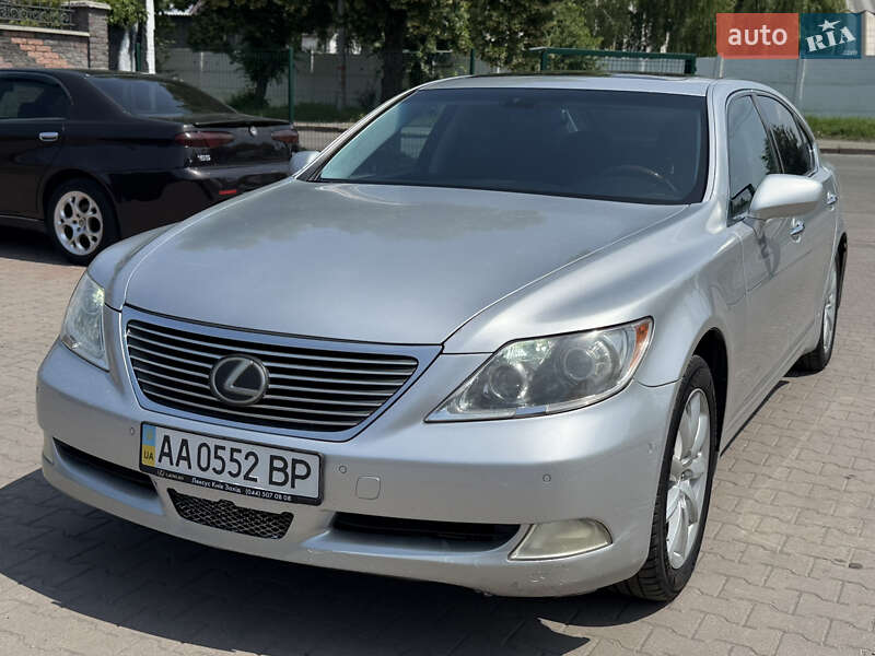 Lexus LS 2007