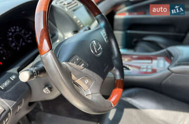 Седан Lexus LS 2007 в 