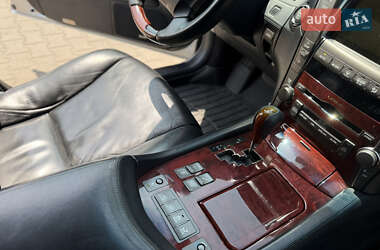 Седан Lexus LS 2007 в 