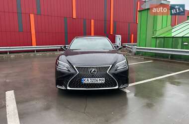 Седан Lexus LS 2018 в 