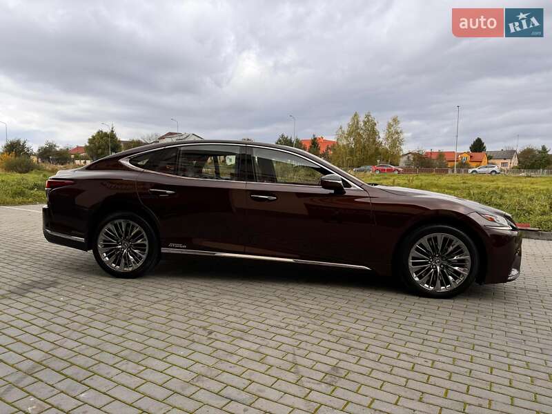 Седан Lexus LS 2018 в Львове фото 13 Седан Lexus LS 2018 в Львове
