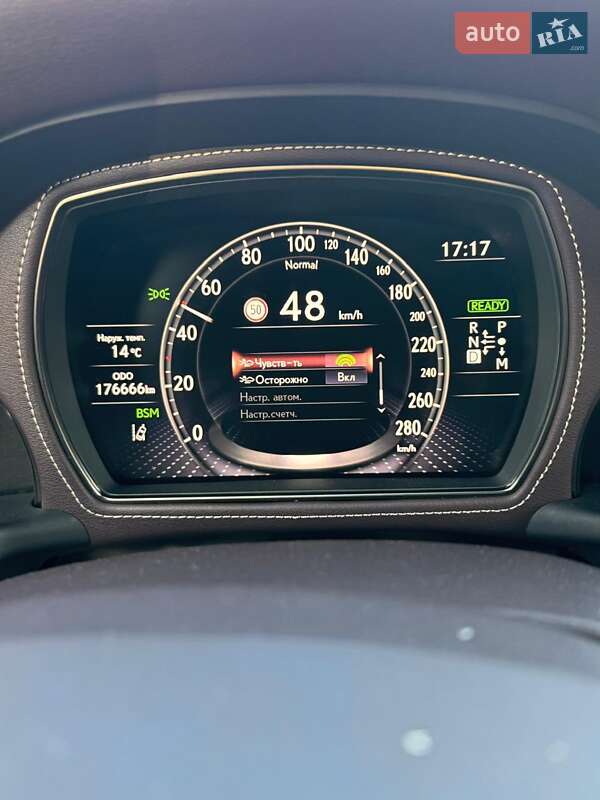 Седан Lexus LS 2018 в Львове фото 52 Седан Lexus LS 2018 в Львове