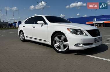 Седан Lexus LS 2008 в 