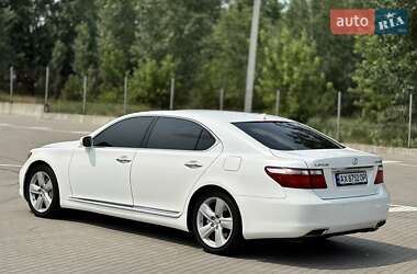 Седан Lexus LS 2008 в 
