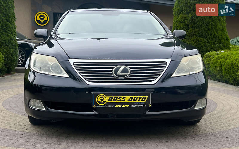 Седан Lexus LS 2007 в Львове