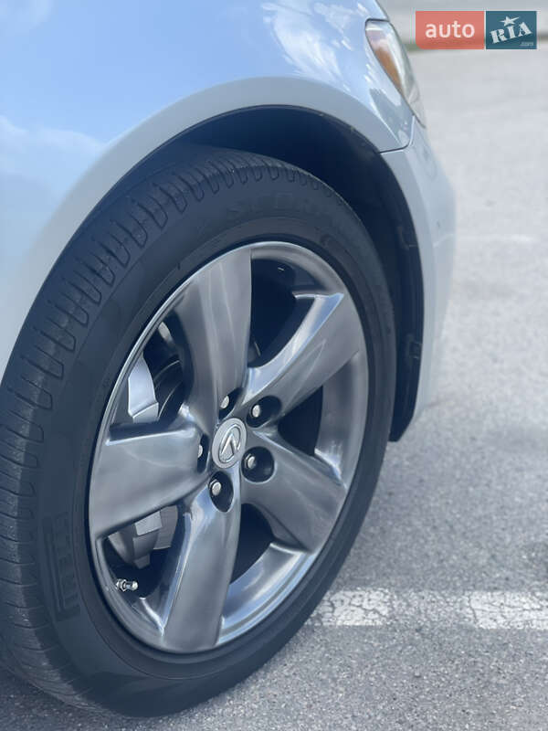 Седан Lexus LS 2008 в Дніпрі