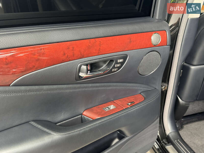 Седан Lexus LS 2011 в Одесі фото 81 Седан Lexus LS 2011 в Одесі