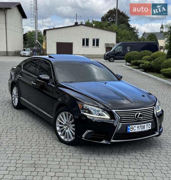 Lexus LS 2013