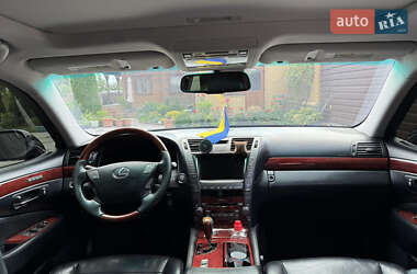 Седан Lexus LS 2007 в 