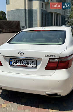Седан Lexus LS 2007 в 