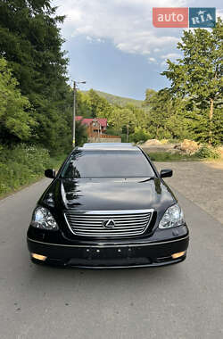 Седан Lexus LS 2004 в 