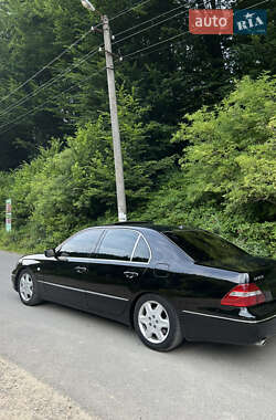 Седан Lexus LS 2004 в 