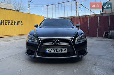 Седан Lexus LS 2012 в 
