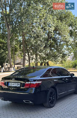 Седан Lexus LS 2007 в 