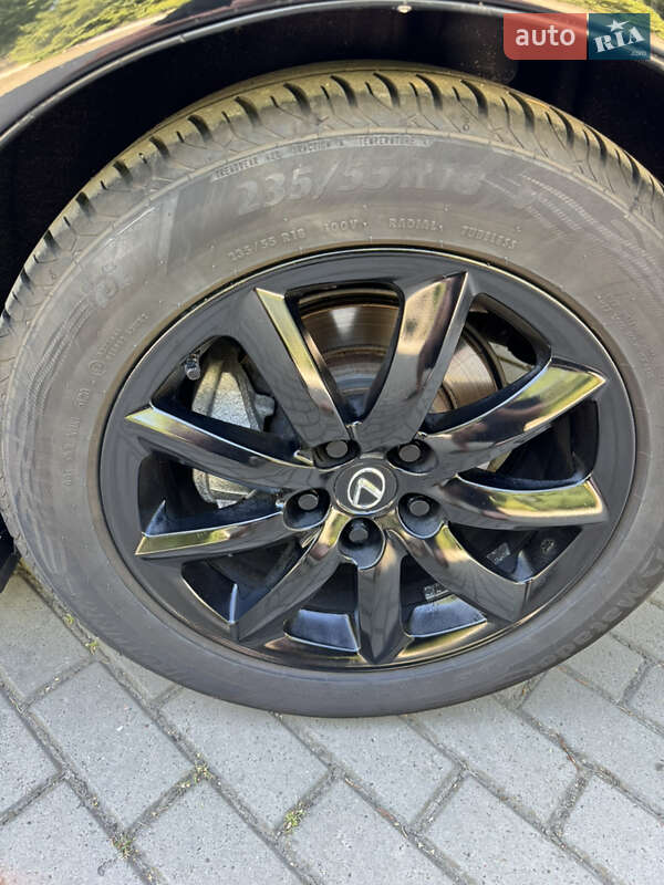 Седан Lexus LS 2007 в Шполе