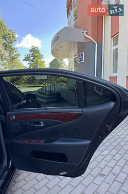 Седан Lexus LS 2007 в 