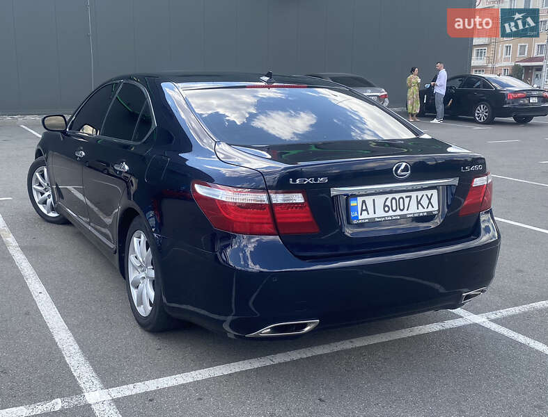 Седан Lexus LS 2008 в Киеве