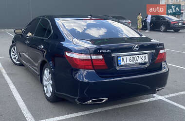 Седан Lexus LS 2008 в 