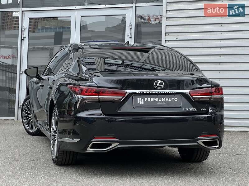 Седан Lexus LS 2018 в Киеве