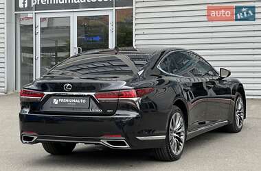 Седан Lexus LS 2018 в 