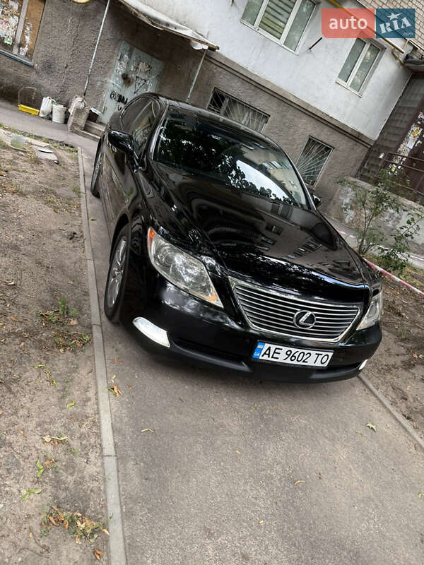 Lexus LS 2007