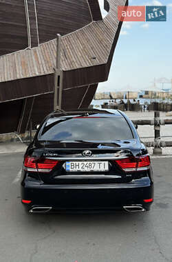 Седан Lexus LS 2013 в 