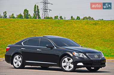 Седан Lexus LS 2009 в Днепре