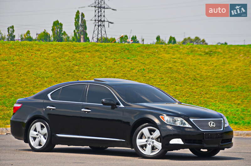 Lexus LS 2009