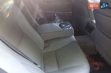 Седан Lexus LS 2006 в 