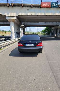 Седан Lexus LS 2005 в 
