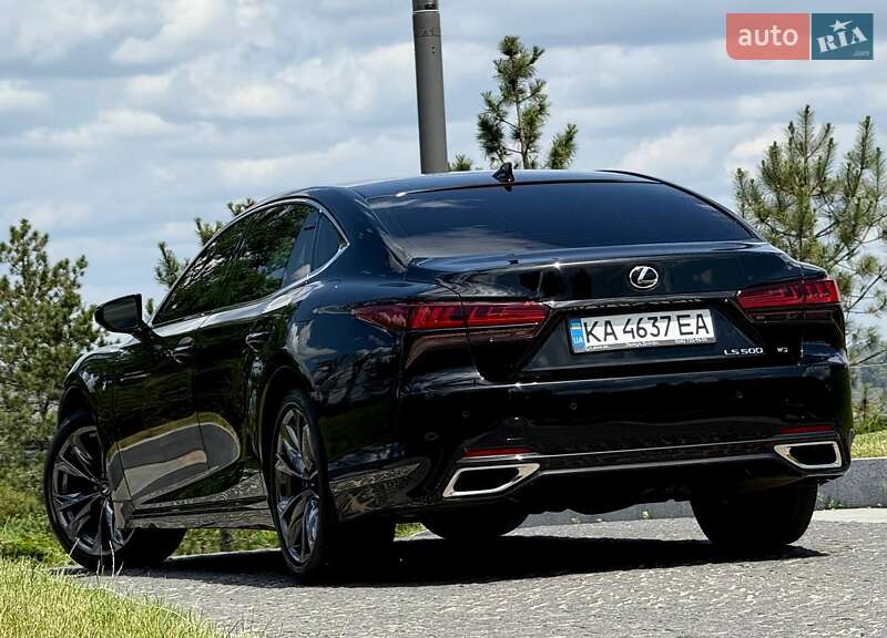 Седан Lexus LS 2022 в Киеве