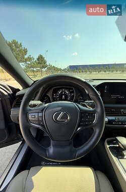 Седан Lexus LS 2022 в Одесі фото 8 Седан Lexus LS 2022 в Одесі